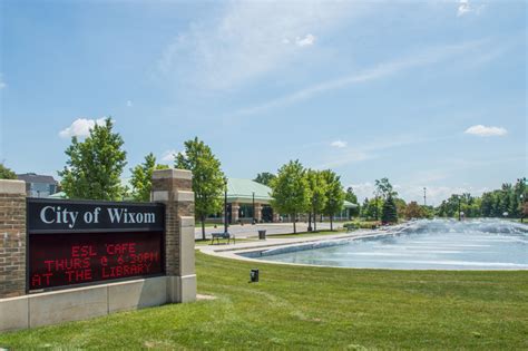 Wixom Mi Community And Real Estate