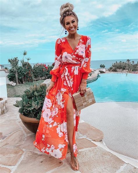 What To Wear To A Wedding That Is Also Instagram Ready Beach