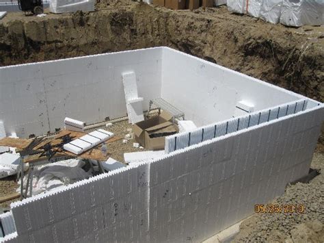 Installing Icf Blocks Basement Walls Building In Ann Arbor Michigan
