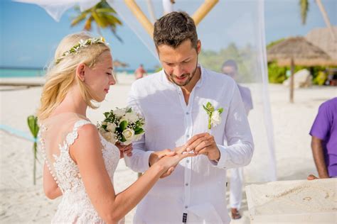 Getting Married In The Maldives Make Your Dream A Reality Getting