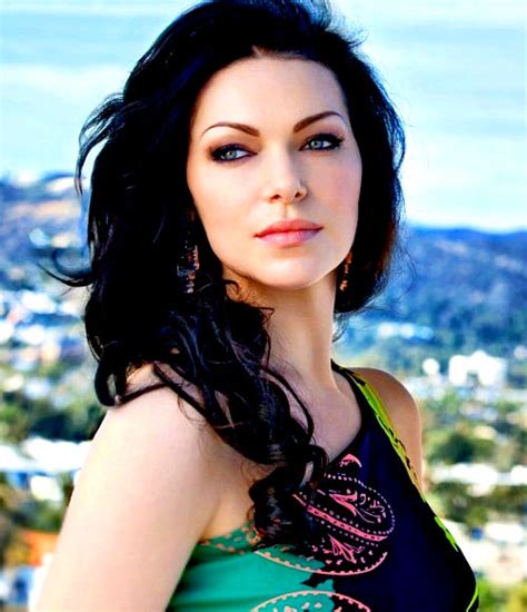 Laura Prepon Cleavage Height And Weights