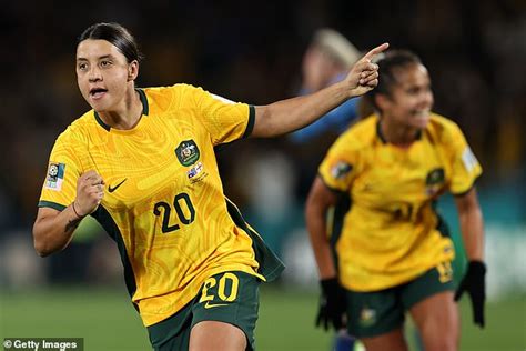 Sam Kerr Lashes In One Of The World Cup S Best Goals With 25 Metre Wonder Strike From Outside