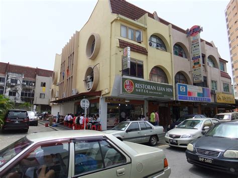 Ss15 metro durağından sadece 5 dakika yürüyüş mesafesindeki daire, masjid darul ehsan'nın yakınlarındadır. haPpY HaPpY: Awesome Curry Noodle @ Restoran Lian Hin SS15 ...