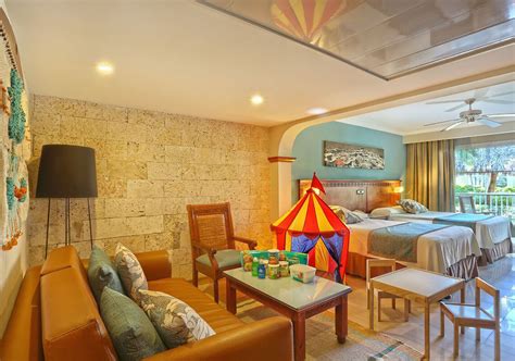 Grand Palladium Bavaro Suites Resort And Spa Bavaro Dominican Republic All Inclusive Deals