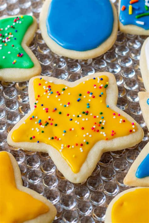 How To Make Sugar Cookie Icing That Hardens Glossy Easy Tips
