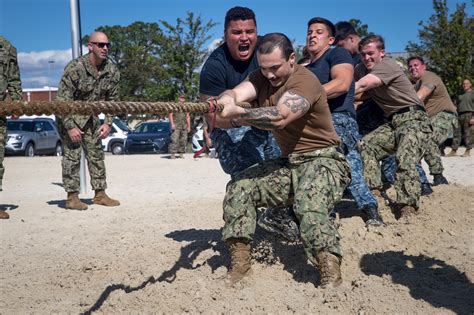 Service Members Battle It Out During The Annual Combined Federal