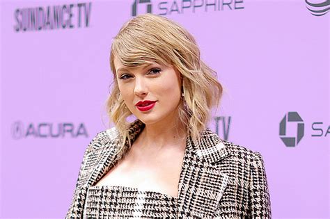 Sagittarius celebrities: 25 famous people born under this fire sign