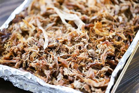 Originating from southern usa, pulled pork is a meat that can be enjoyed pretty much any way you'd like. Best Ever Pulled Pork Sandwich Recipe (Pork Butt Roast) - Yummy Healthy Easy