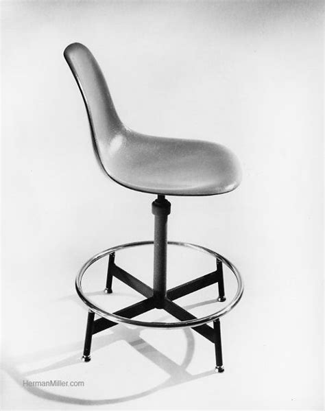 The classic herman miller chair is designed to prevent slouching and promote a better position by rotating the hips forward and supporting the lower back. Eames drafting chair by Herman Miller, shown in the side ...