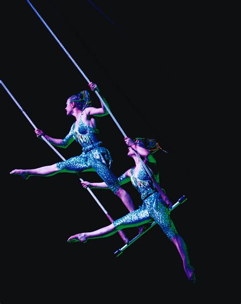 Trapeze Duet Act Cirque Du Soleil Photo 39439735 Fanpop