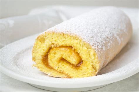 45+ neu vorrat rouladen kuchen : Omas Biskuitroulade - Rezept | Rezept | Biskuitroulade ...