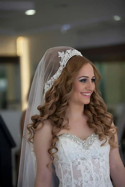 Abiye elbise modelleri koleksiyonu 6 taksitle online ve mağazalarımızda. GELİN SAÇLARI | Kuaför Nurettin Esengül | Wedding dresses ...