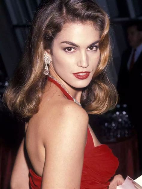Cindy Crawford Was In Aamir Khans Awwal Number Did You Know Newstribe