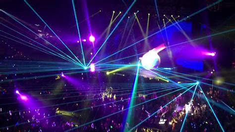 📜 英雄档案 (介绍/皮肤/实况) 🏹 射手 伊泽瑞尔 ezreal | 金克丝 jinx | 卡莎 kai'sa. 5/14 謝金燕演唱會 蹦蹦趴 打鐵 - YouTube