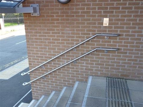 R09 Stainless Steel Wall Mounted Handrails Urban Design