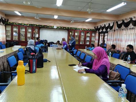 Pembahasan i.pengertian pembelajaran, pengajaran, pemelajar dan pembelajar a. .KELAS PENDIDIKAN KHAS PEMBELAJARAN SMK MAMBAU: MESYUARAT ...