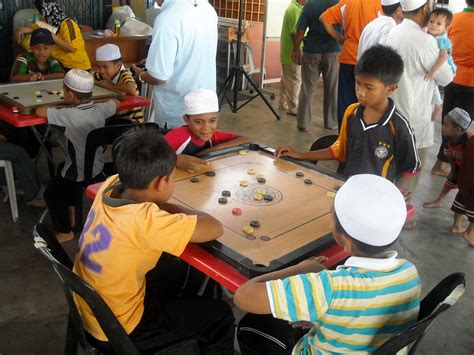 Kemungkinan anak sekarang tidak banyak yang tahu apa dan bagaimana cara memainkan. Permainan Tradisional ^.^ | Malaysia