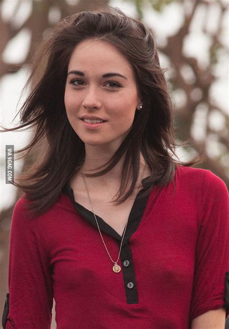 Emily Grey Just As Good As Her Famous Sister 9gag