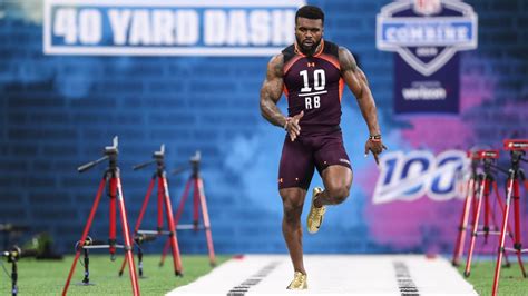 Photos Top 10 Images From Nfl Combine Day 1 Of On Field Workouts
