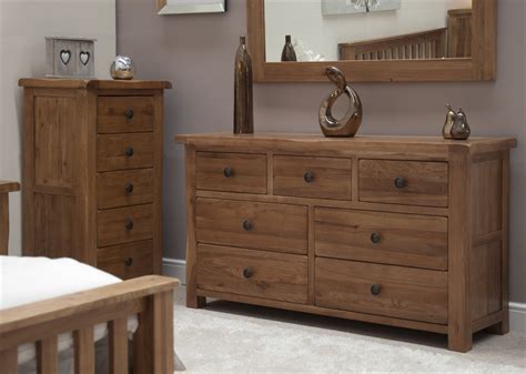 Solid oak chests of drawers & chests with oak effect finishes in stock. Rustic Oak 7 Drawer Multi Chest Buy online