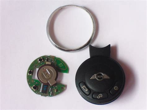 How to open a mini cooper key fob. MINI key chrome ring | Daniel Lange's blog