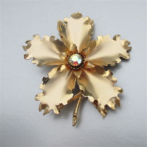 Large Vintage Gold Tone Aluminum Ab Rhinestone Flower Pin In
