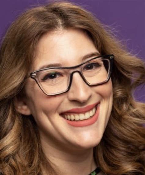 Please Help Me Find These Glasses Worn By Ashley Carman The Verge Findfashion