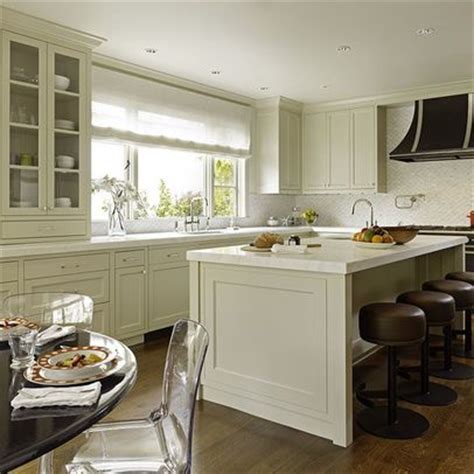 Maybe you would like to learn more about one of these? Bavarian cream, Benjamin moore and Cabinet colors on Pinterest