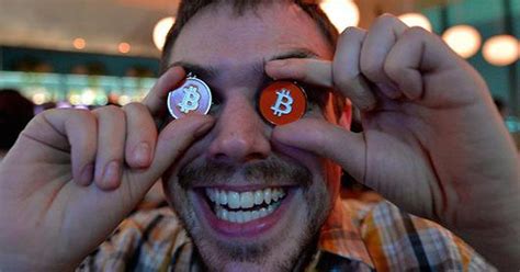 The price was facilitated by the fact that bitcoin was mentioned in the hacker news and twitter. What Is Bitcoin Worth Today: Rise In Price Of Bitcoin Over ...