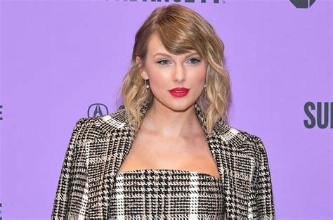 50 Taylor Swift Net Worth Over The Years 