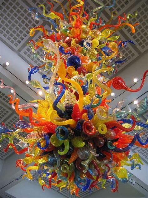 Dale Chihuly Confetti Chandelier Chihuly Installation Street Art