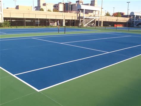 Most don't but some have sap from trees or are just really dirty. New York | Tennis Court Repair & Resurfacing
