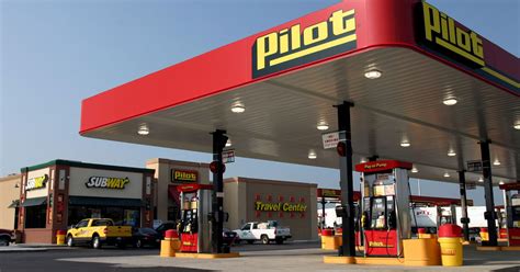 Warren Buffett, Berkshire Hathaway buying Pilot Flying J truck stops