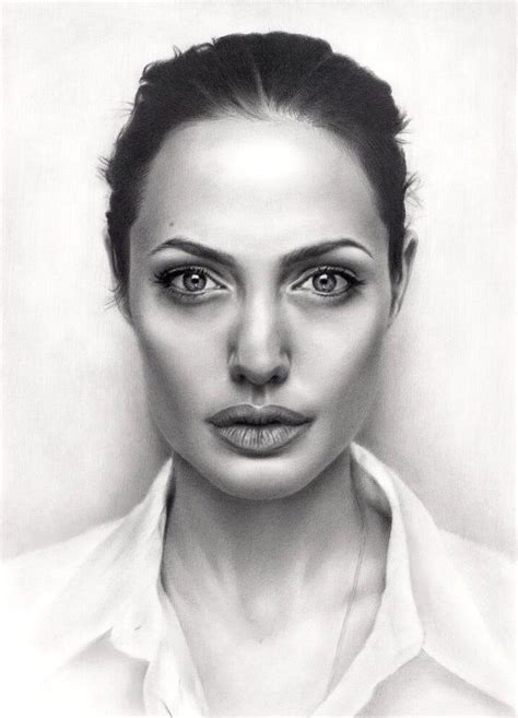 Angelina Jolie Portrait Au Crayon Pencil Portrait Drawing Realistic