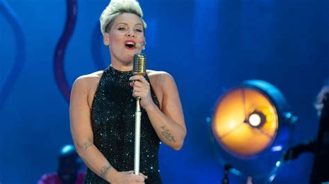 Singer Pink Says She Had Coronavirus Gives 1m To Relief Funds