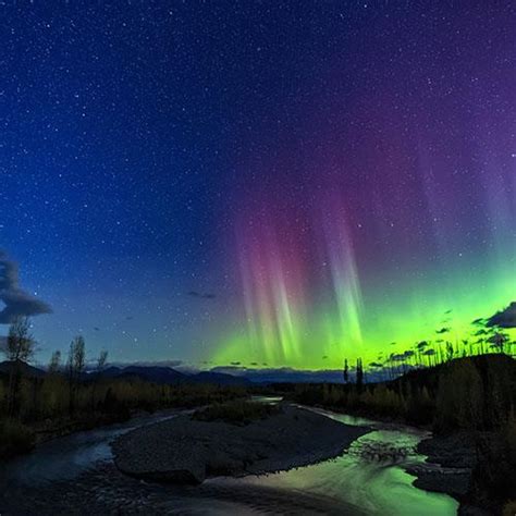 Book The Best Northern Lights Of North America Vacations Northern
