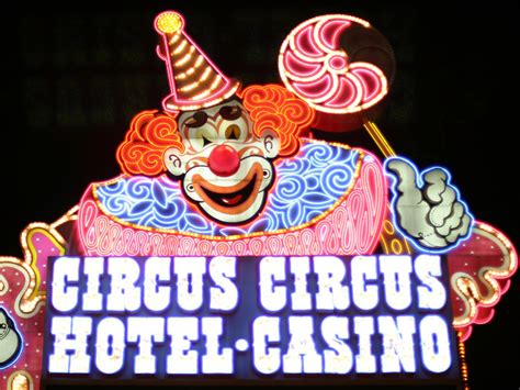 Circus circus is one of the oldest hotels in las vegas. Las Vegas Wallpaper