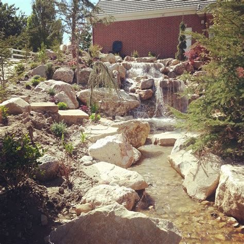 Custom Water feature with natural rocks, streams and ponds in Utah. | Custom water feature 