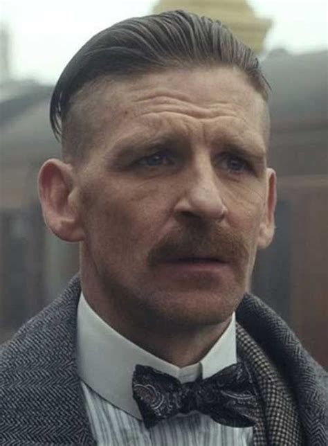 Here's how to emulate some of the series' most iconic haircuts. Peaky Blinders Haircuts For Inspiration (The Definitive Guide) - Hairmanz | Peaky blinder ...