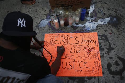 Eric Garner Death By Nypd Chokehold Ruled A Homicide Medical Examiner