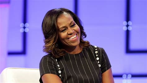 Michelle Obama Opens Up In First Memoir Becoming And We Cant Wait To