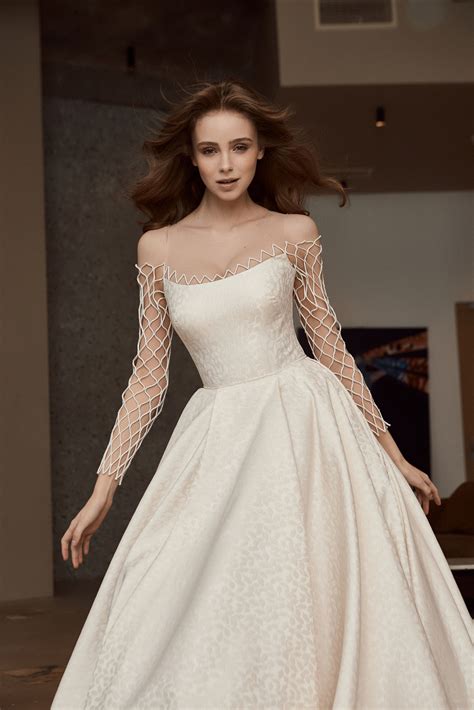 Willowby perth 56148 3 wedding dress designer boho vintage. NEW wedding dress 2021. It's very new dress with the ...