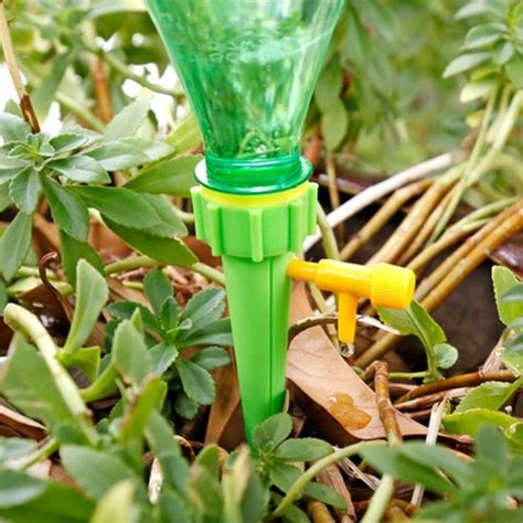 Auto Drip Irrigation System Automatic Watering Spike For Plants Flower