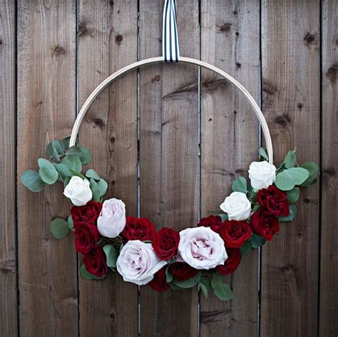 Wow These Diy Floral Hoops Are Simply Gorgeous Diy Floral Hoop