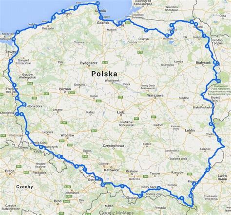 Co nas straszy w meczecie? Podróżowanie rowerem dookoła Polski Anity Demianowicz ...