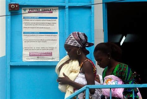 Health Officials Try To Quell Fear Of Ebola Spreading By Air Travel The New York Times