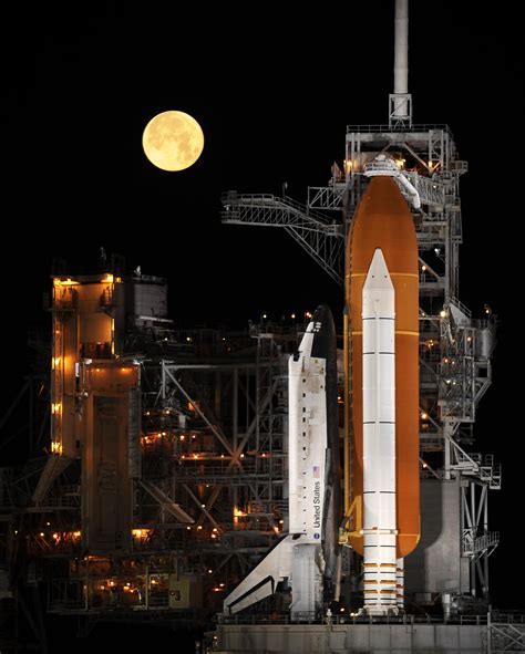 Filespace Shuttle Discovery Under A Full Moon 03 11 09
