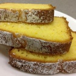 Preheat oven to 350°f in large mixing bowl, combine cake mix, pudding mix, borden egg nog, and oil; Easy Eggnog Pound Cake Recipe - Allrecipes.com