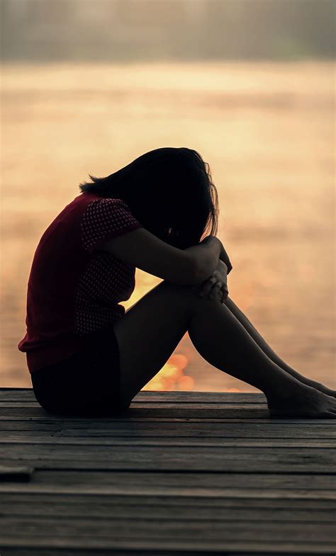 Sad Crying Girl Silhouette Girl Cry Hd Phone Wallpaper Pxfuel