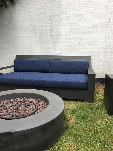 Sectional sofas, sectional couch, leather sectional, small sectional sofa, leather sectional sofa sectional sofa is a very innovative invention that took place way back during victorian times. Pin by Bobbi-Michelle Wehrfritz on Burlap and Velvet ...
